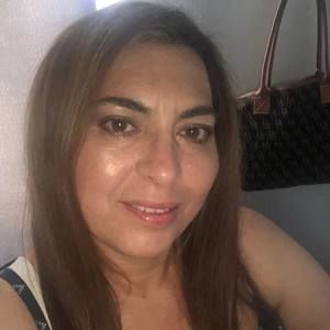 Meet your Posher, Denise